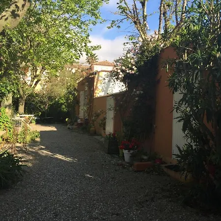Les Pleiades Holiday home *